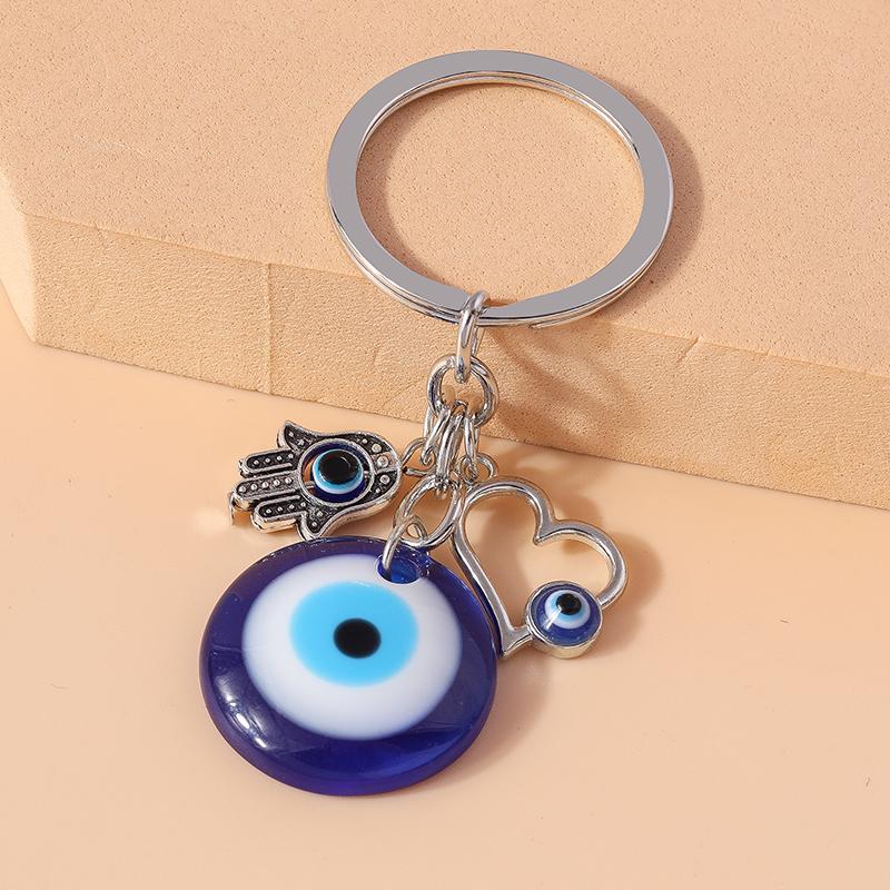 Vintage Turkish Lucky Evil Eye Keychain Hamsa Hand Key Rings for Men Women Key Holder Handbag Pendants DIY Jewelry Gifts