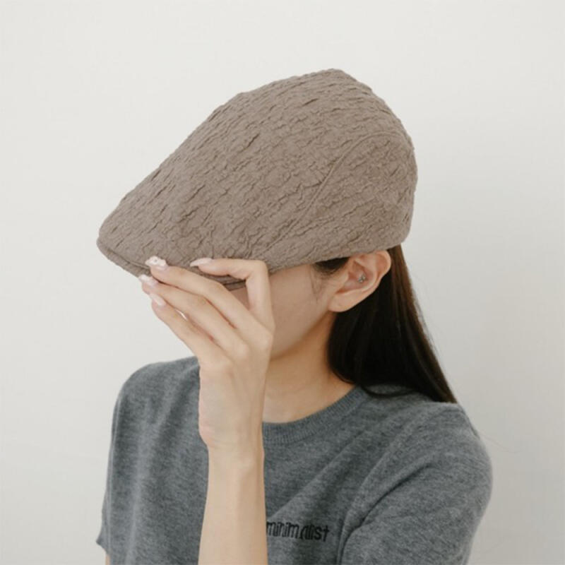 Женская шляпа бариста для кафе с вырезами и эффектом мятости