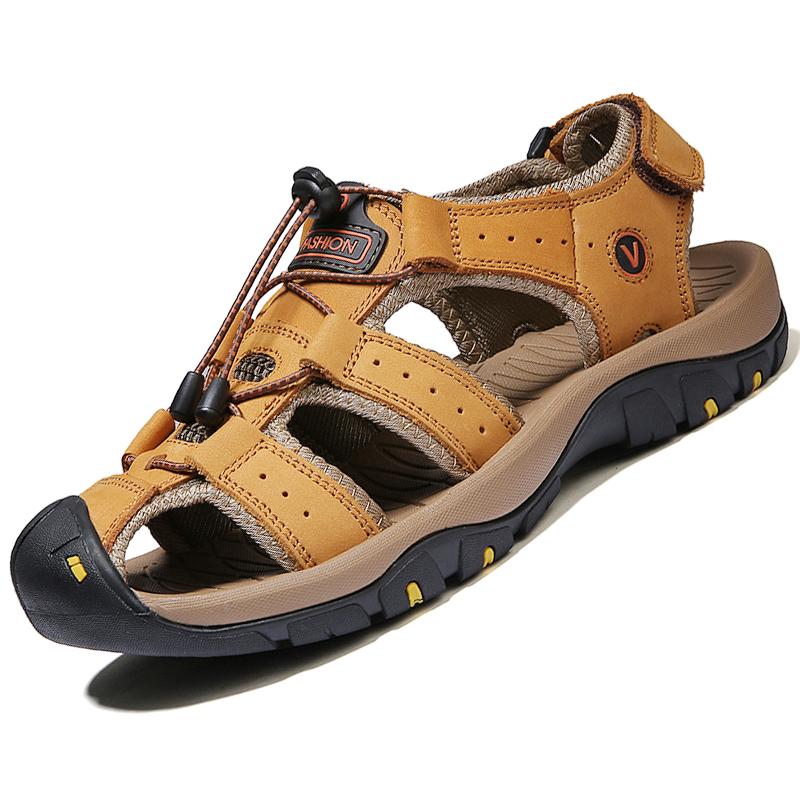 Leather Clog Sandals for Men Summer Outdoor Beach Shoes Casual Hiking Mens Sandals Genuine Leather Gladiator Flat Slippers