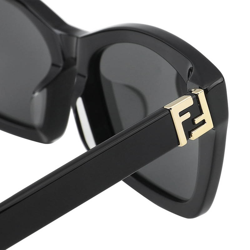 Fendi Retro Minimalist Versatile Cat Eye Sunglasses Unisex sunglasses Black FE40205F