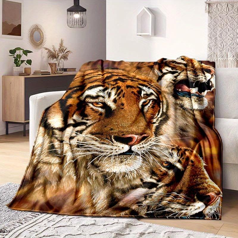 Tiger print flannel blanket comfortable soft flannel blanket animal 3D high definition print home blanket