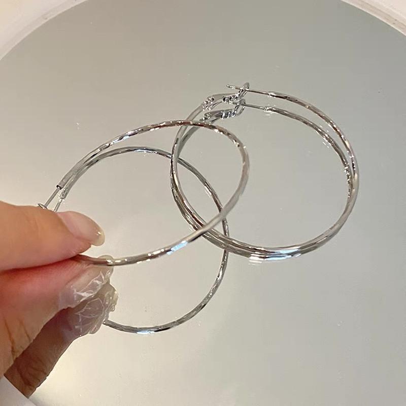 New Arrival Exaggerated Plain Large Hoop Earrings Silver Needle Elegant Fashion Jewelry For Women Ear Accessories