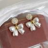 Niche bow earrings with fashionable design for women, 2026 new popular earrings, exquisite and simple accessories
