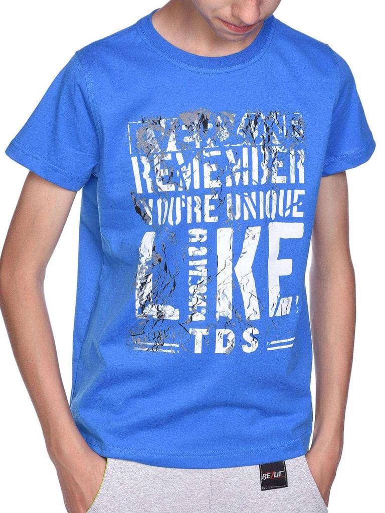 Футболка для мальчика с мотивным принтом