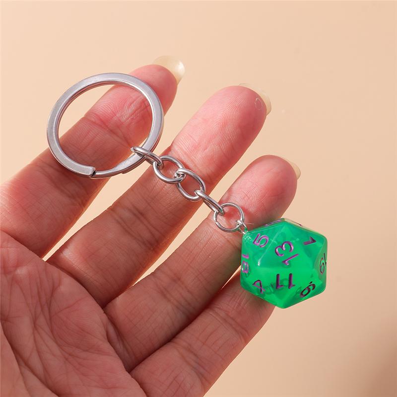 Cute Keychains Resin Colorful Dice Charms Keyrings Souvenir Gift for Women Men Car Key Handbag Pendants Key Chains DIY Accessory