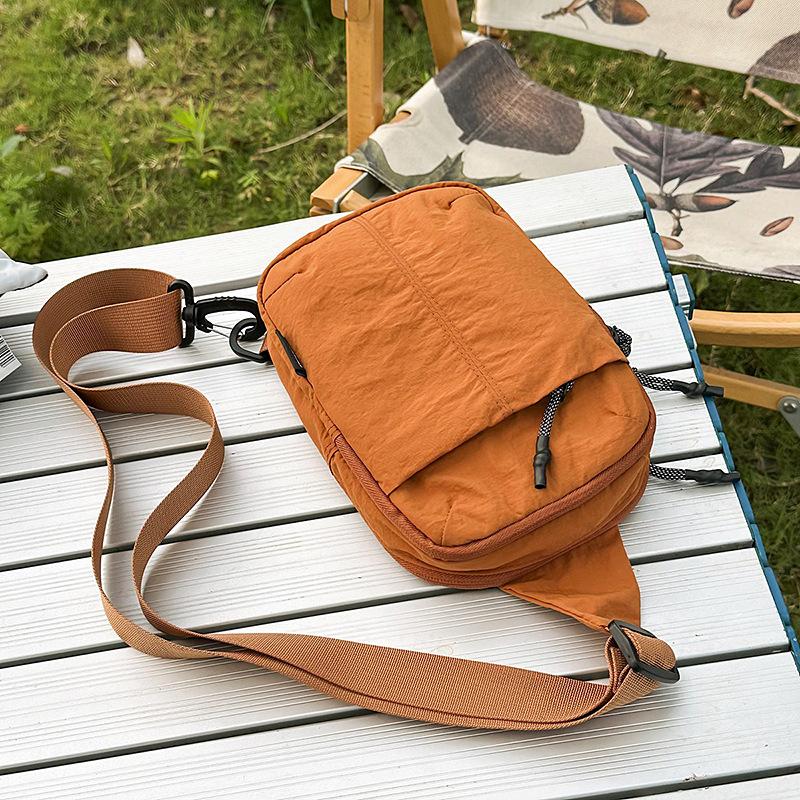 Sports Trend Crossbody Bag Summer Fashion Shoulder Bag Leisure Chest Bag Mobile Phone Bag Couple Lightweight Chest Bag.