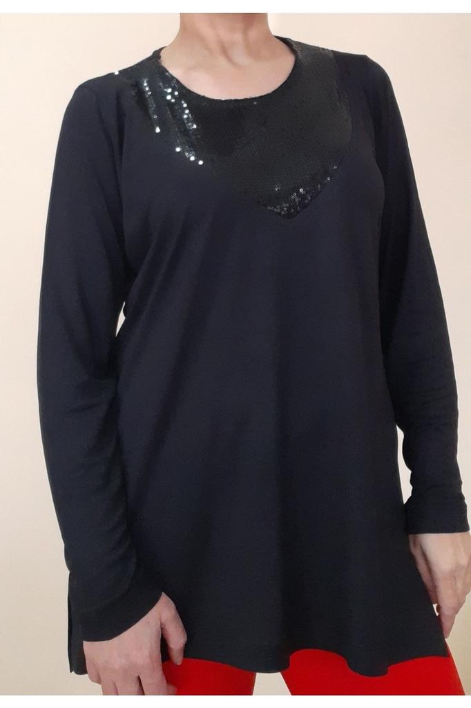 Женская стильная футболка большого размера, черная футболка из вискозы из чесаного хлопка с деталями из палитры пайеток спереди