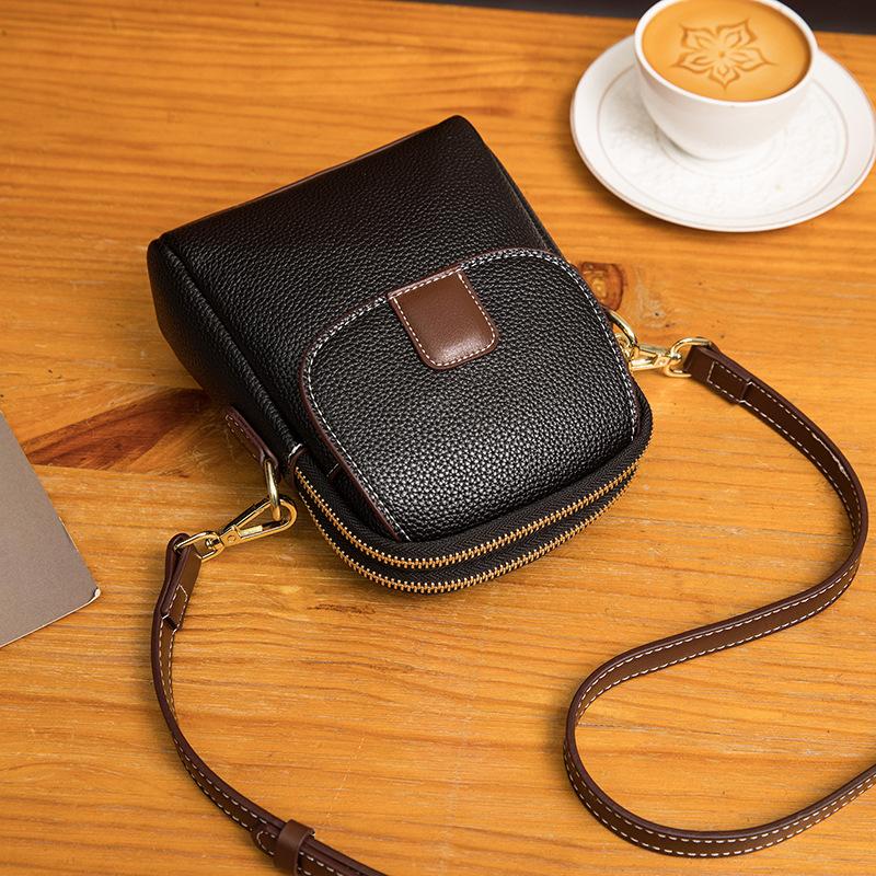 Женская новая маленькая сумка  Летняя модная  Универсальная повседневная простая и нишевая  Модная сумка через плечо на одно плечо