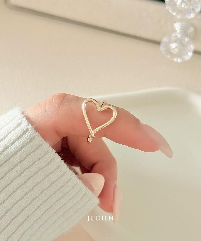 Judien 10K 14K 18K Heart Line Ring