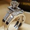 2Pcs/Set Wedding Engagement Shiny Rhinestone Proposal Finger Ring Jewelry Gift
