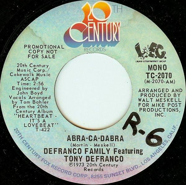 7-дюймовая пластинка DEFRANCO FAMILY TONY DEFRANCO AbraCaDabra TC2070 20th Century Re 1973 США Рок Б/у