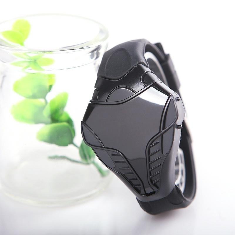 Горячий стиль, светодиодные военные часы, мужские часы, красочные силиконовые треугольные спортивные наручные часы со змеиной головой, рука