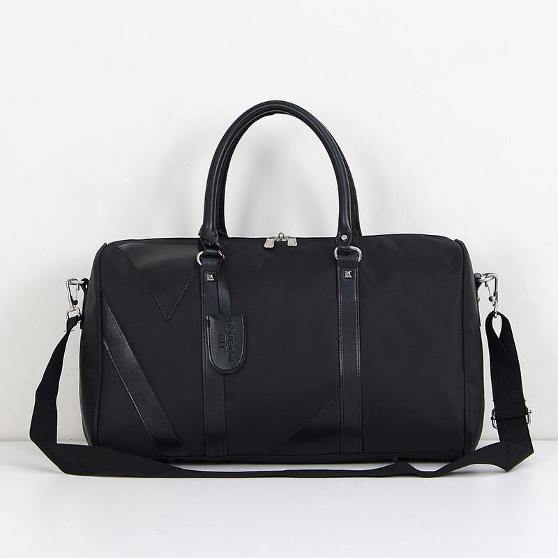 Men's Large Capacity Waterproof Lightweight Travel Bag