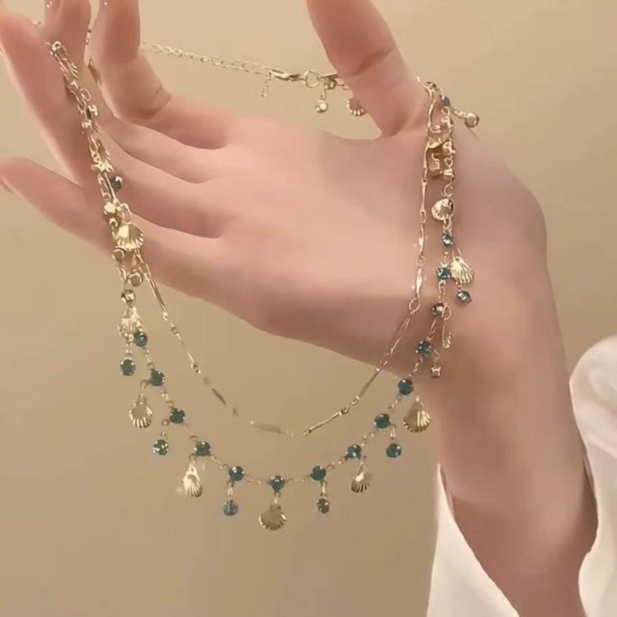 Luxe Doublelayer Shell And Zircon Necklace Sophisticated Design For Fashion Lovers