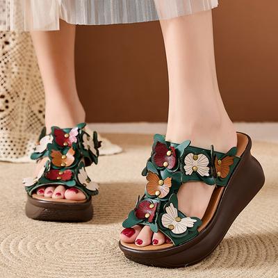 Модная летняя обувь GKTINOO из натуральной кожи, женские шлепанцы на танкетке, уличные шлепанцы с цветами, 2025 новинка, лаконичные женские шлепанцы ручной работы