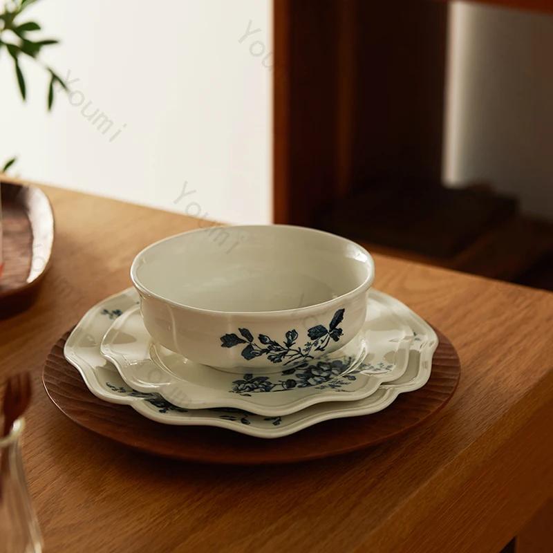 Легкая роскошная высококачественная обеденная тарелка во французском стиле, круглые керамические тарелки, бытовые изысканные миски, блюда для ресторанов, столовые приборы