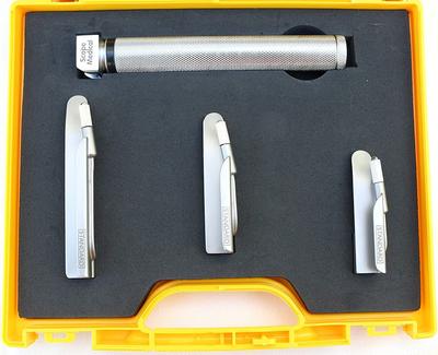 Набор для интубации дыхательных путей KASHSURG Стандартный набор обычных светодиодов с лезвиями Mill 00, 0, 1 и ручкой в ​​роскошном футляре