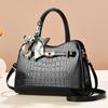 Textured Handbag 2025 New Fashion Versatile Fashion Messenger Bag Casual Women's Bag