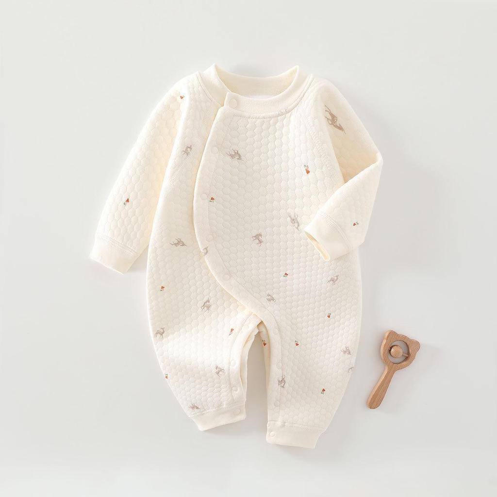 Cozy Air Cotton Baby Romper - Long Sleeve, Side Snap, Boneless Crawling Suit for Newborns - Perfect for Autumn & Winter Outings