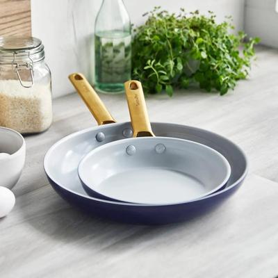 СКОВОРОДА GREENPAN PADOVA и Вок (28см) Можно мыть в посудомоечной машине и духовке. Не содержит ПФАС. Синий.