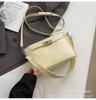 Advanced Sense of Foreign Style Small Bag Women's 2025 New Fashion Versatile Messenger Bag Spring and Summer Popular Shoulder Armpit Bag