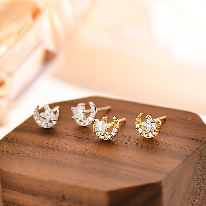Star Moon Earrings for Women Small Diamond Light Luxury High-end Earrings and Earrings Gifts Versatile