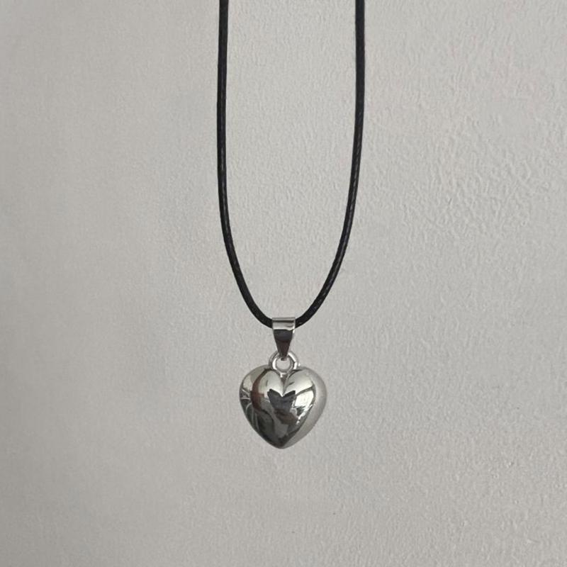 European and American Jewelry Simple Love- Pendant All-match Clavicle Chain Novel Wax Line Cold Wind Necklace for Girl