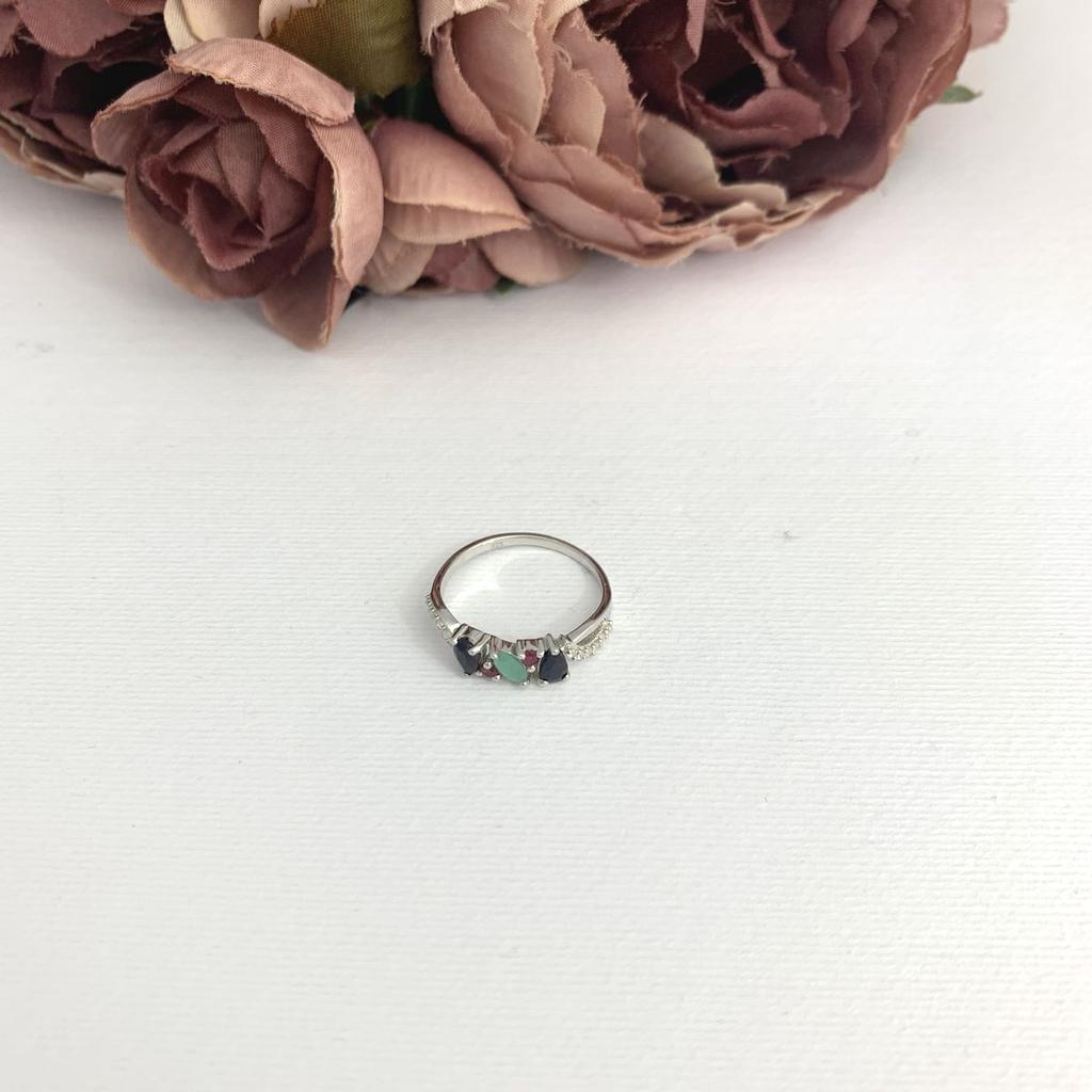 Серебряное кольцо с натуральным сапфиром 0.483ct, изумрудом, рубином (2090809) 2.02 гр. 925 пробы