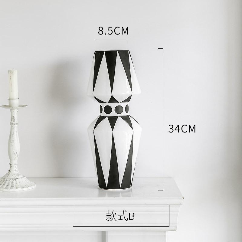 Nordic Creative Black and White Ceramic Vase Abstract Style Flower Arrangement Flower Retro Classic Home Craft Ornament