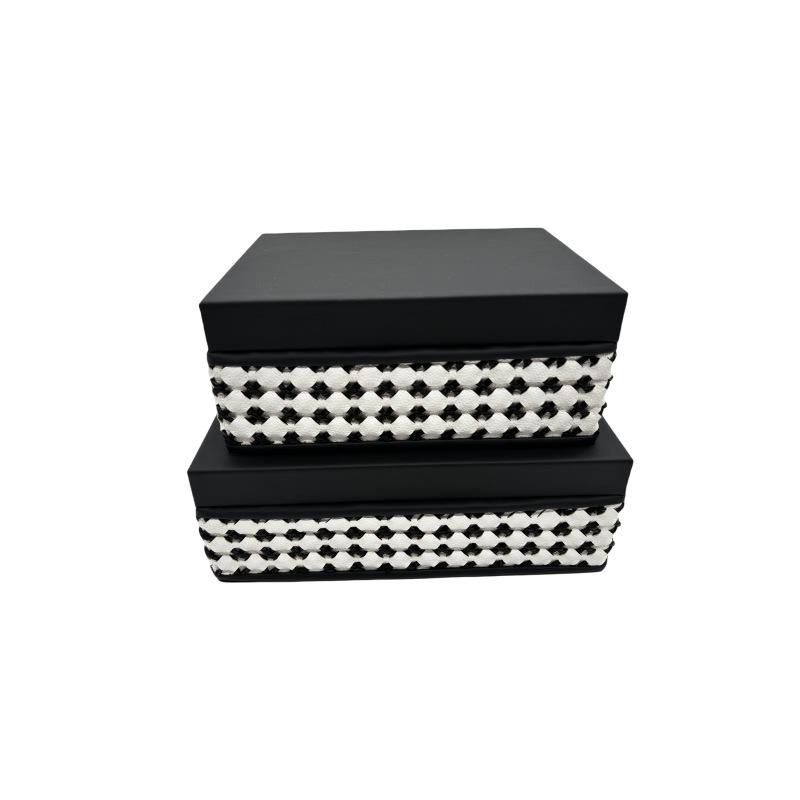 Elegant Woven Leather Jewelry Storage Box for Bedroom or Desktop.