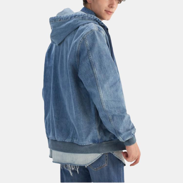 Levis Куртка джинсовая однотонная с капюшоном и молнией Мужские куртки 0017J-0000