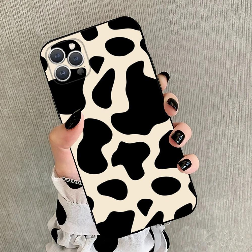 Black white cow print Phone Case For iPhone 15,14,13,12,11,Plus,Pro Max,XS,X,XR,SE,Mini,8,7 Soft Silicone Black Cover