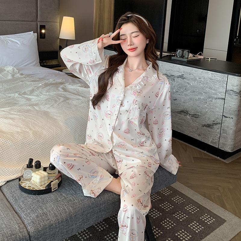 Coffee puppy cartoon pajamas women's early spring ice silk cute long-sleeved suit, comfortable loungewear outside