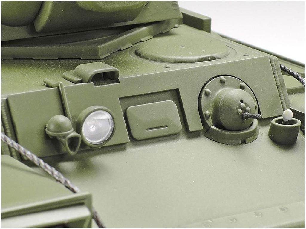 Tamiya 135 Военная миниатюра Серия №372 Советский тяжелый танк КВ-I 1941 года раннего выпуска Пластиковая модель 35372