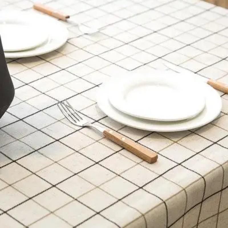 Lace Edges Christmas Decorative Table Cloth Waterproof Lattice Tablecloth Fabric Home Kitchen Rectangular Plaid Tablecover