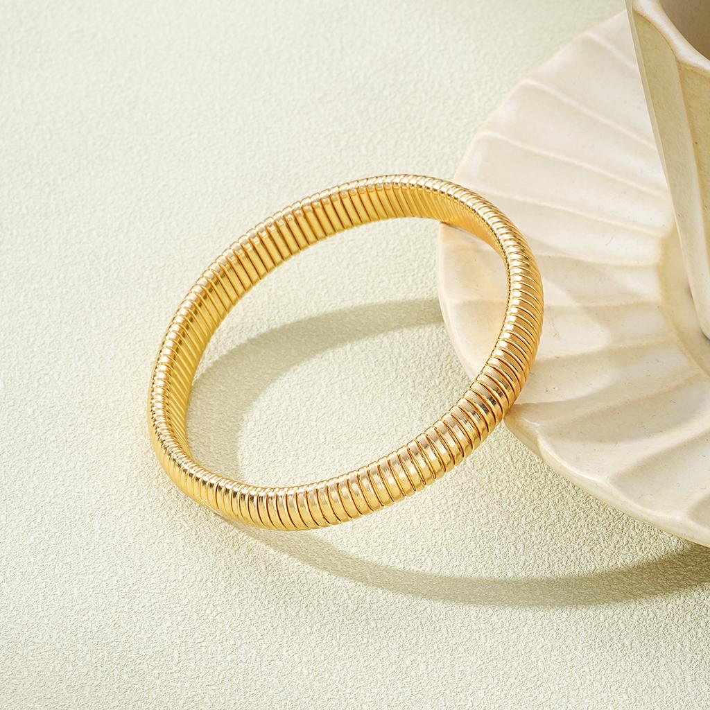 Винтажные золотые браслеты для женщин, массивные эластичные толстые металлические широкие браслеты, набор модных унисекс-ювелирных изделий, подарки 2024 г.