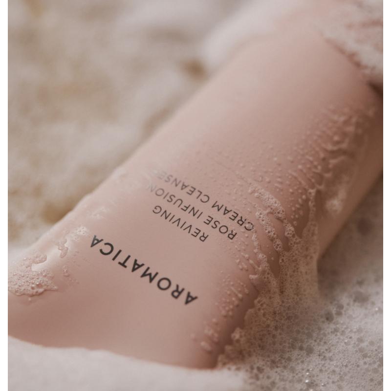 AROMATICA Крем-очиститель Reviving Rose Infusion 145 г