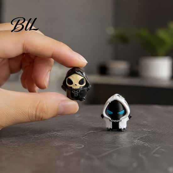 Grim Reaper Decoration 2Pcs Video Game Inspired Skeleton Figurine, 3D Printed Figure, Skull Collection Decor Mini Gothic Decoration, Collectible Gift