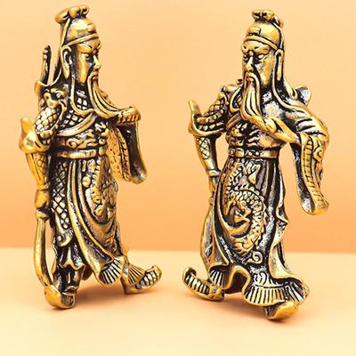 Винтажный латунный нож Фигурки Гуань Гун Миниатюры Настольные украшения Маленькая статуэтка Украшение для дома Поделки Подарок