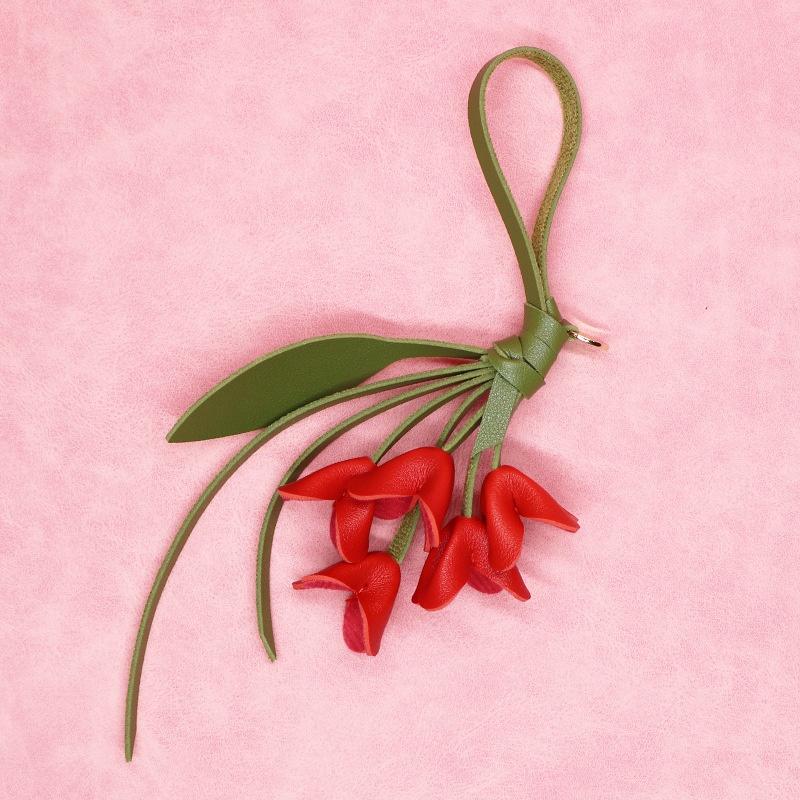 Высококачественный брелок из искусственной кожи с имитацией османтуса; Элегантный подвес-сумка; Декор рюкзака искусственными цветами; Идеальный подарок.