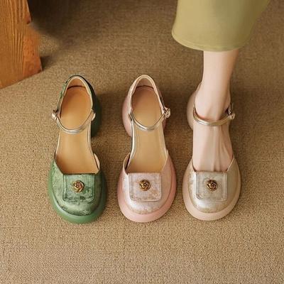 2024 Круглая Голова Один Новый Китайский Стиль Тисненая Мягкая Кожа Полая Голова Одна Линия Сандалии Мода Толстая Подошва Каблук