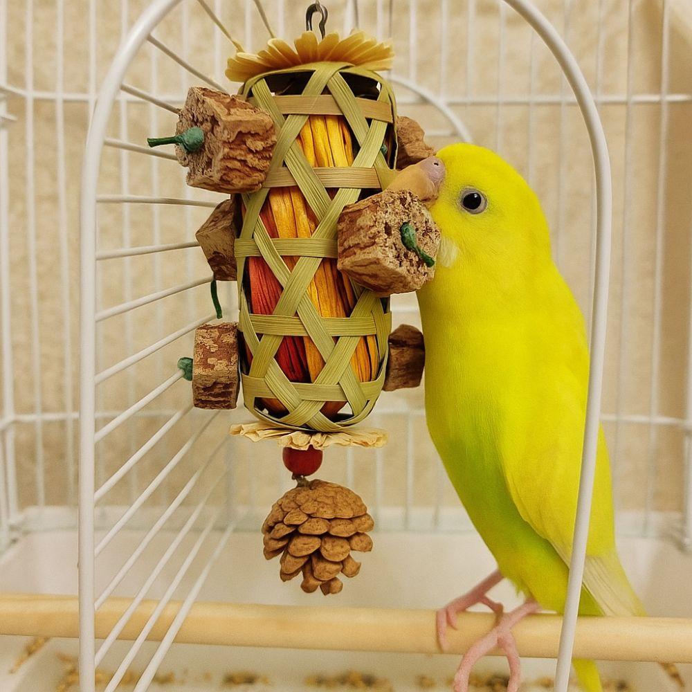 Hanging Cornhusk Pinecone Toy Bamboo Woven Parrot Foraging Basket Teeth Grinding Toy for Parakeets