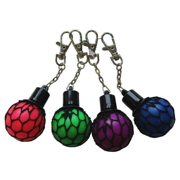 Брелок антистресс с релаксационным гнойничковым шариком