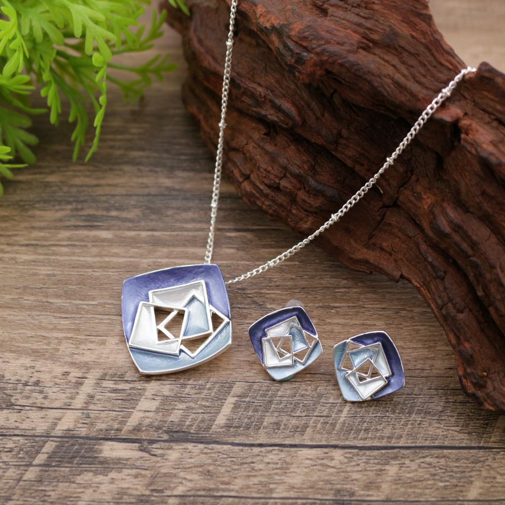 Новый эмалевый цвет, полый квадрат, геометрический набор серег-пусет, подвеска, персонализированное женское универсальное ожерелье