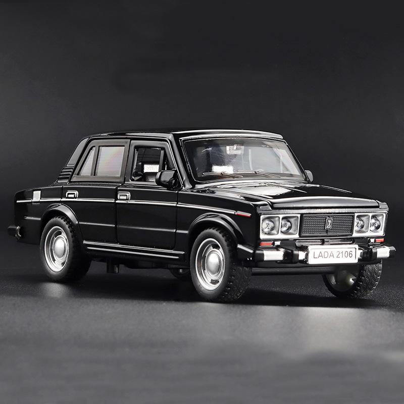 1/32 Scale LADA 2106 Diecast Car Model Toy, Pull Back Toy Vehicle with Sound and Light for Kids Toddler Boys Girls Gift Collection