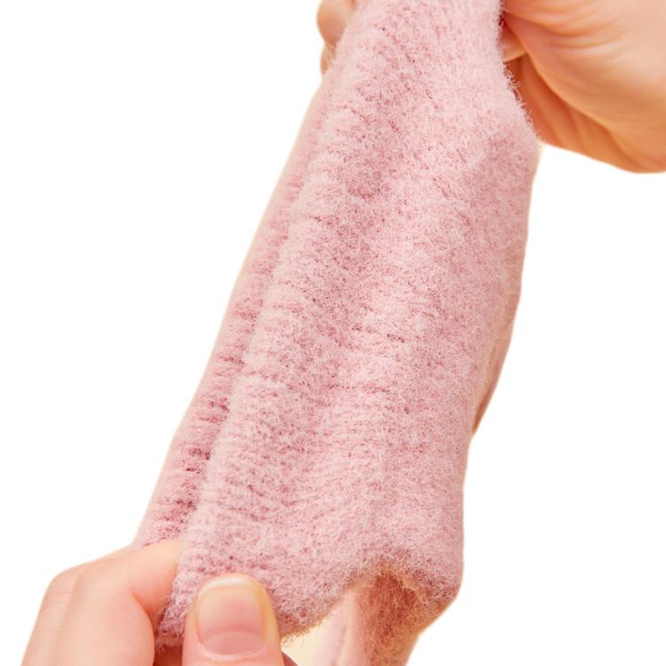 Warm winter touchscreen gloves for women's phones, white and pink