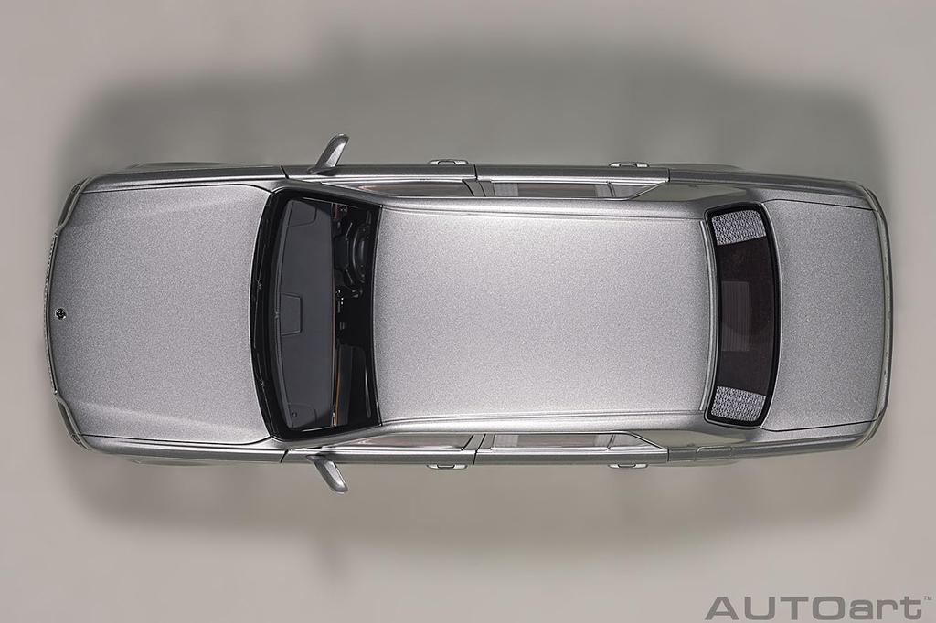 AUTOart Toyota Century Special Edition Seika Radiant Silver Metallic Готовый продукт 1/18