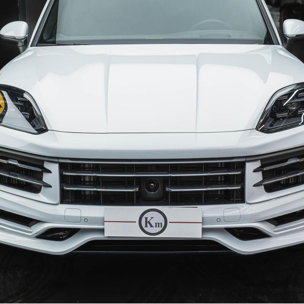 Cayenne 9Y0.2 TKT Style Body Kit: Front Lip, Side Skirts, Rear Lip (24-UP Models)