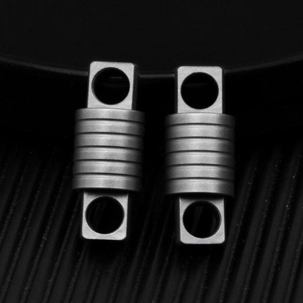 360° Rotatable Titanium Alloy Keychain Portable Keyring New Car Key Ring Outdoor Small Tool