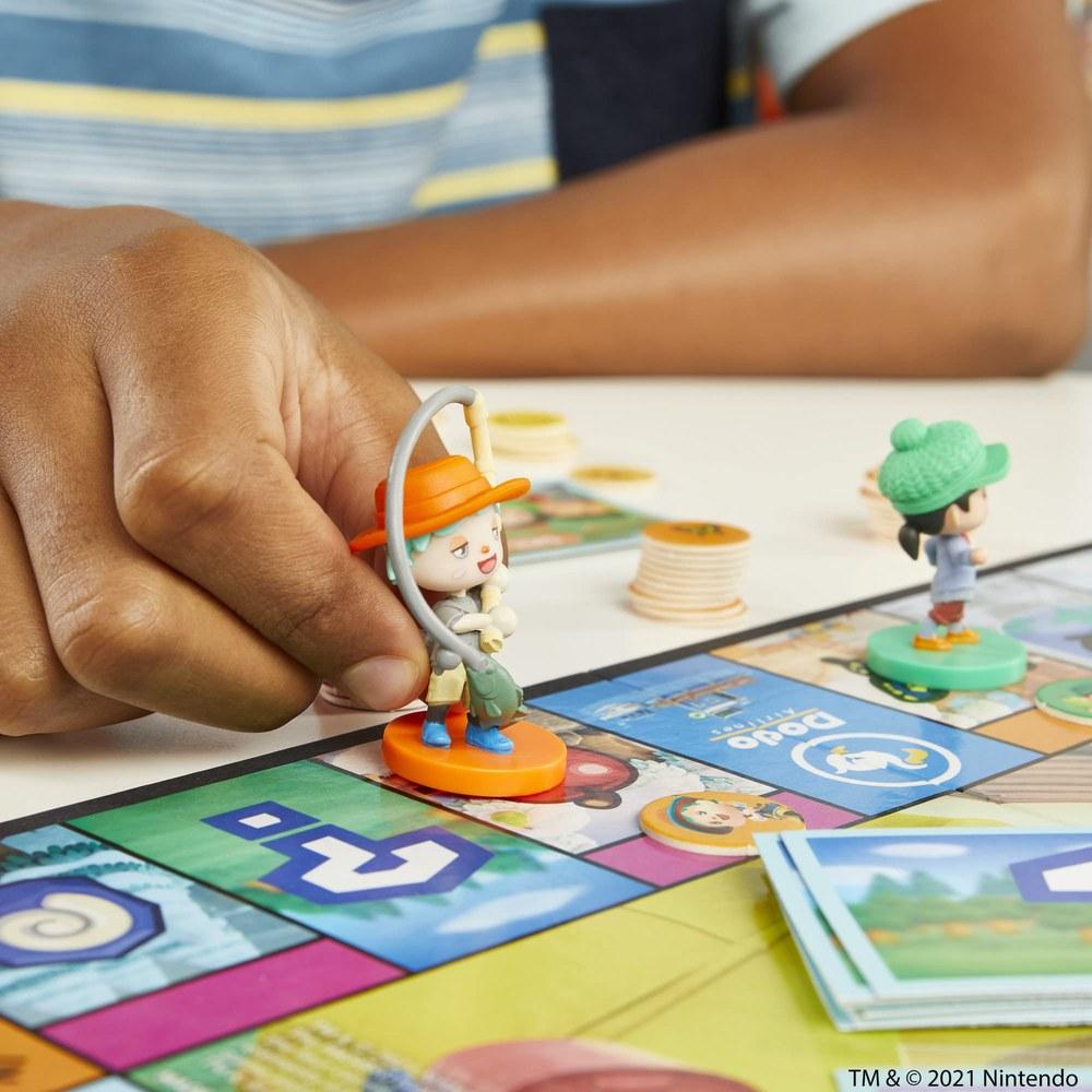 Hasbro Monopoly Animal Crossing New Horizons Kids Board Game Family-Friendly for Children 8+ 2-4 Players Fun